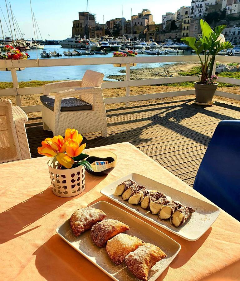 Hotel Cala Marina Castellammare del Golfo Eksteriør bilde
